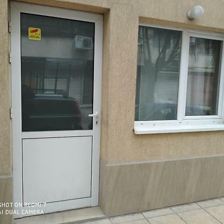 Apartment Petr Beron Varna Exteriör bild